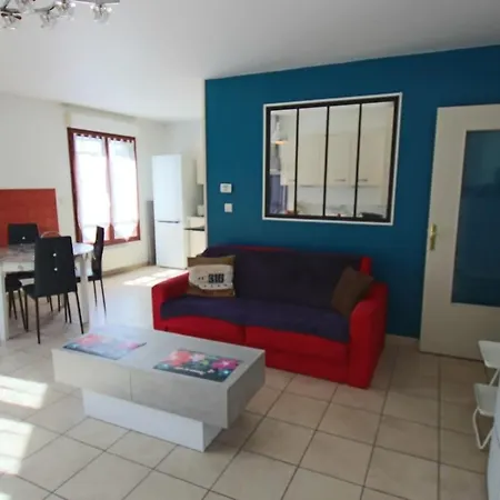 54m2, 1 Chambre, Garage, Centre-ville 公寓