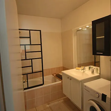 公寓 54m2, 1 Chambre, Garage, Centre-ville